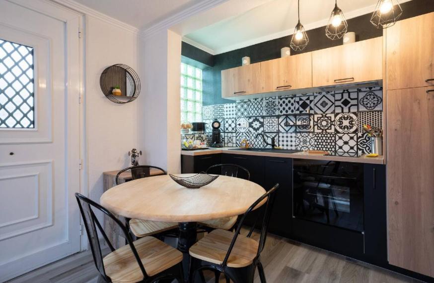 Les Rives Montans Apartment Exterior photo